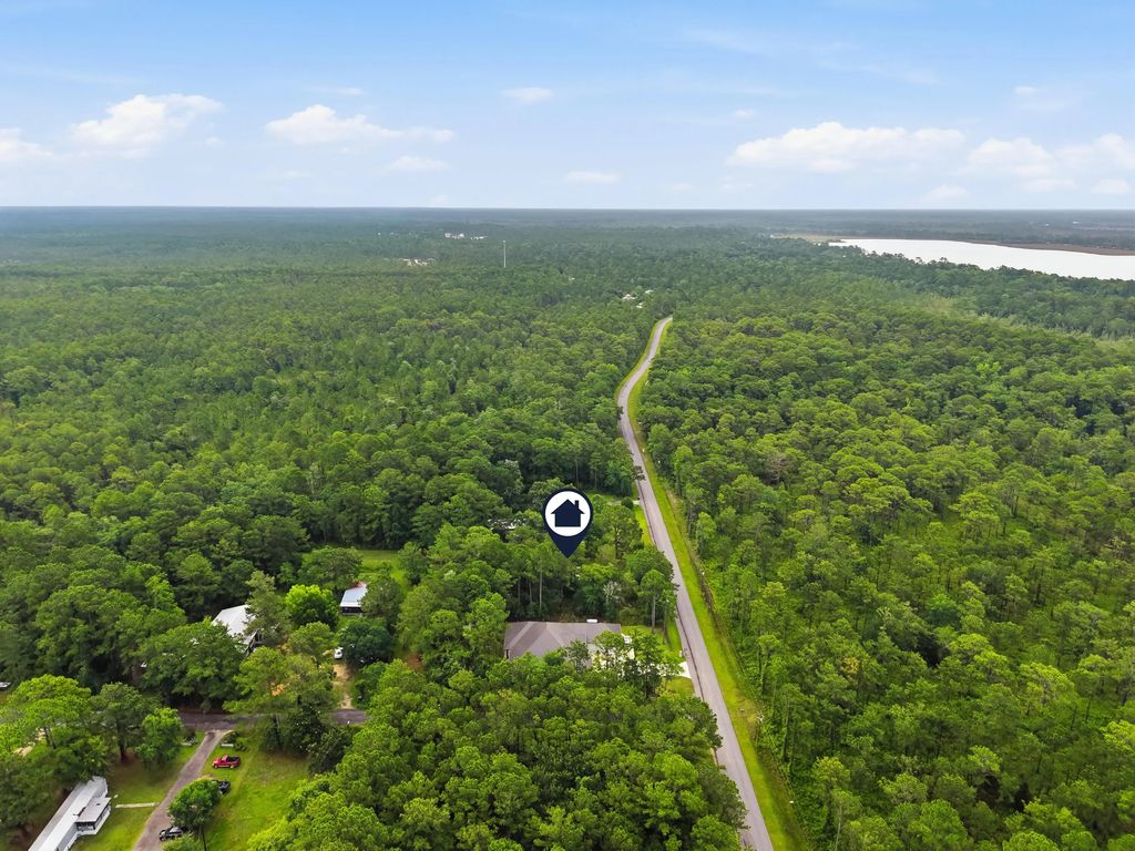 7 of 10 - 363 Jolly Bay Road, Freeport, FL