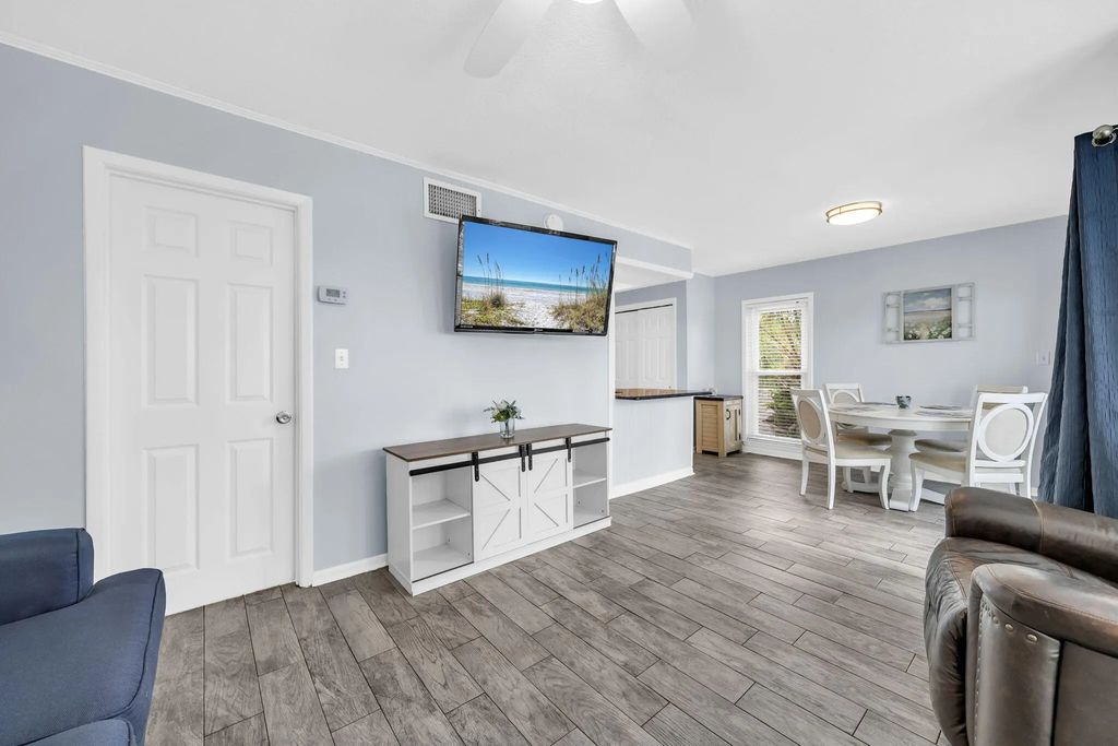 15 of 41 - 775 Gulf Shore Drive 2076, Destin, FL
