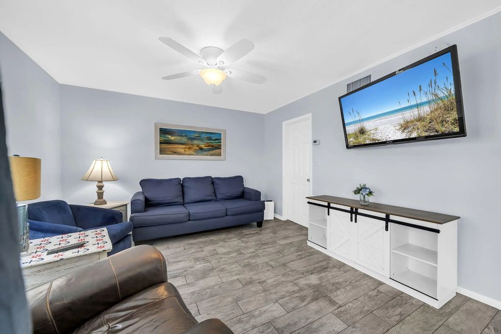 18 of 41 - 775 Gulf Shore Drive 2076, Destin, FL
