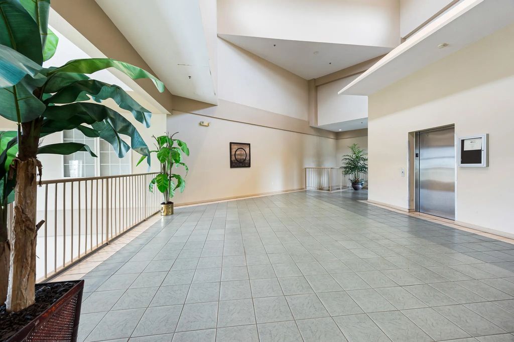 26 of 43 - 4507 Furling Lane 308, Destin, FL