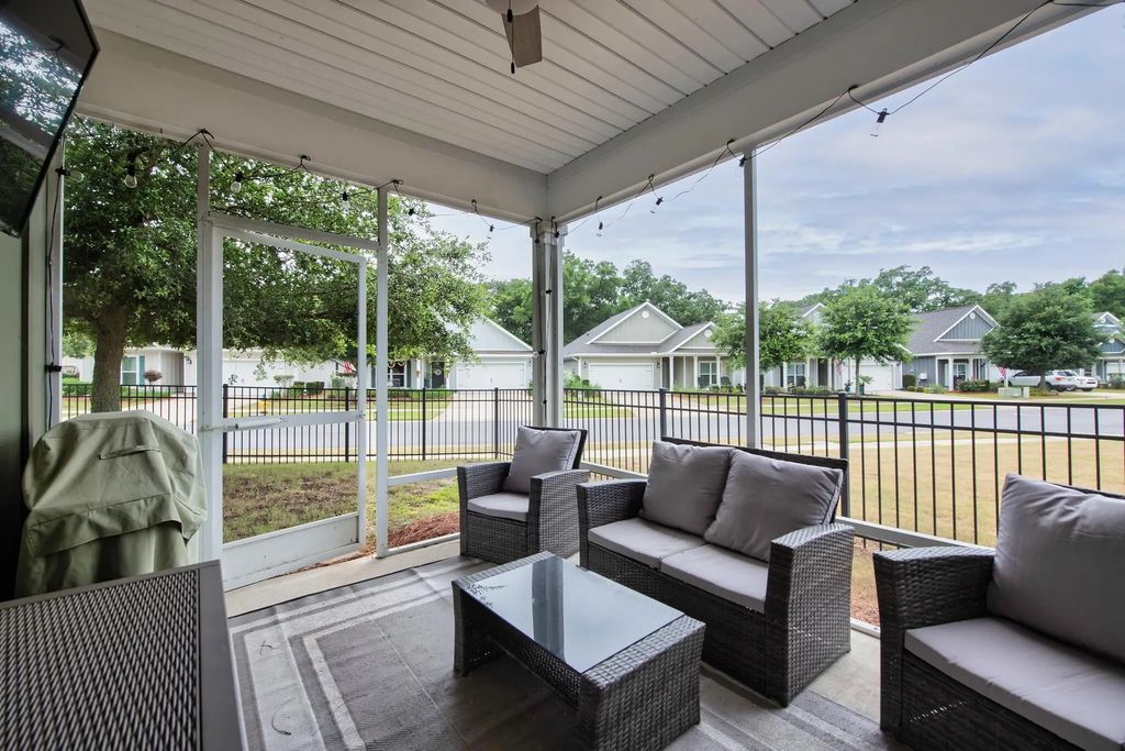38 of 39 - 131 Dusky Way, Freeport, FL