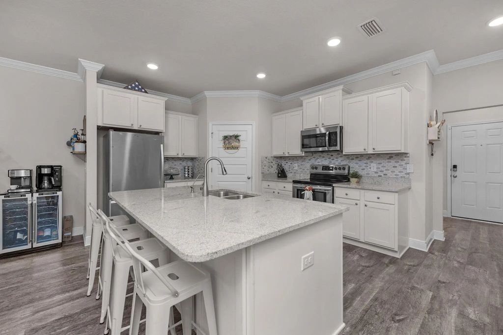 9 of 39 - 131 Dusky Way, Freeport, FL