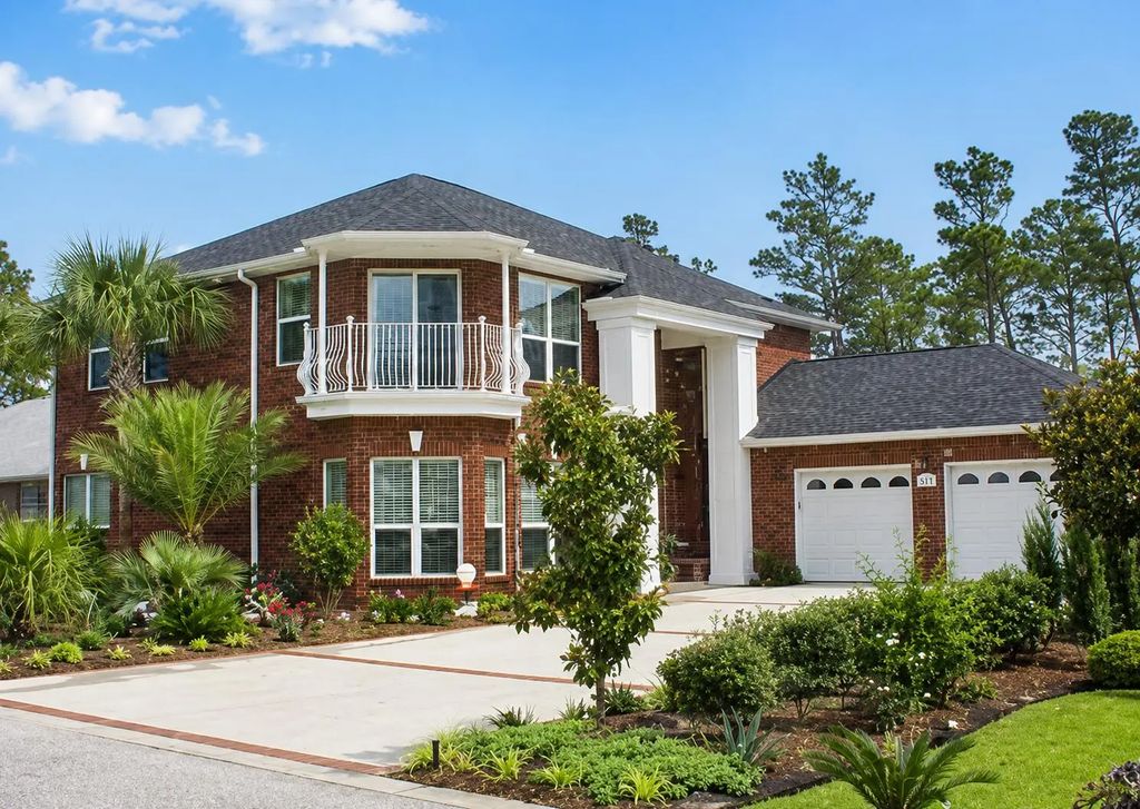 511 Fallin Water Drive, Mary Esther