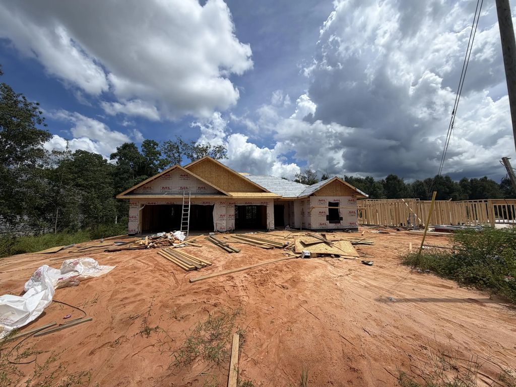 4728 W Lynn Road, Milton