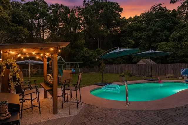 Photo of Listing #1006313
