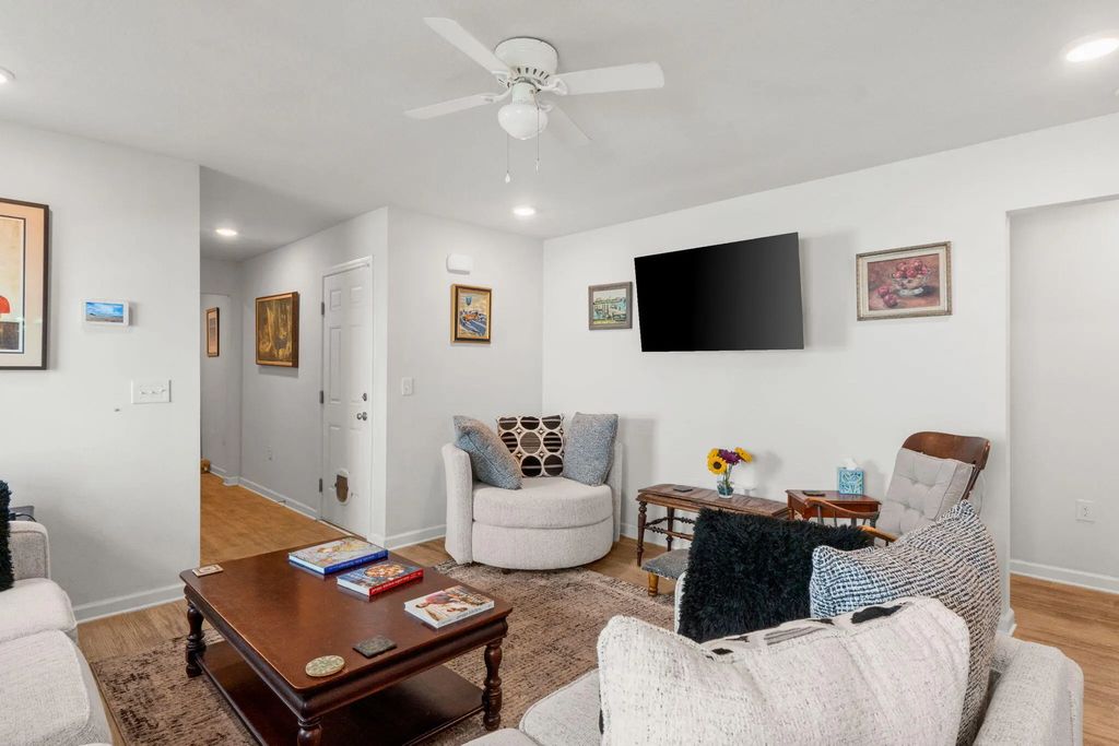 10 of 46 - 629 Earl Godwin Road, Freeport, FL