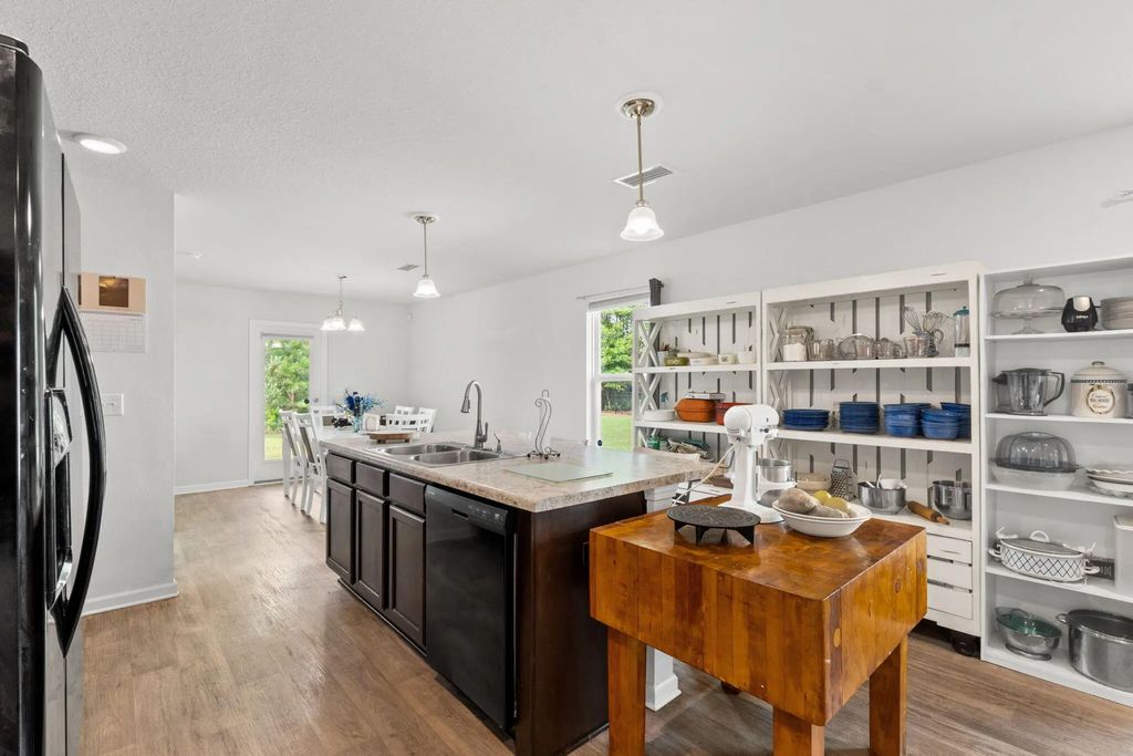12 of 46 - 629 Earl Godwin Road, Freeport, FL