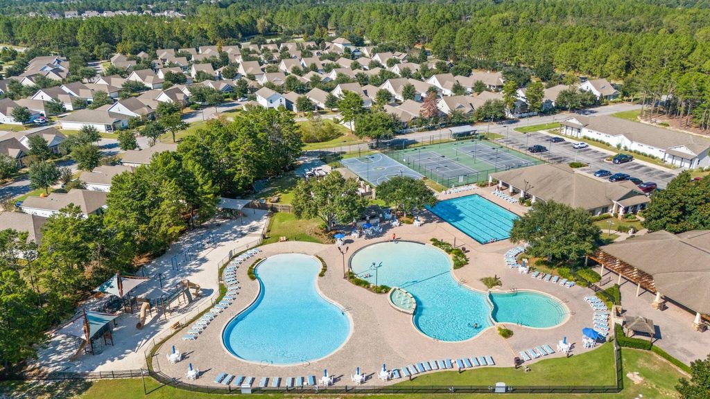 34 of 46 - 629 Earl Godwin Road, Freeport, FL