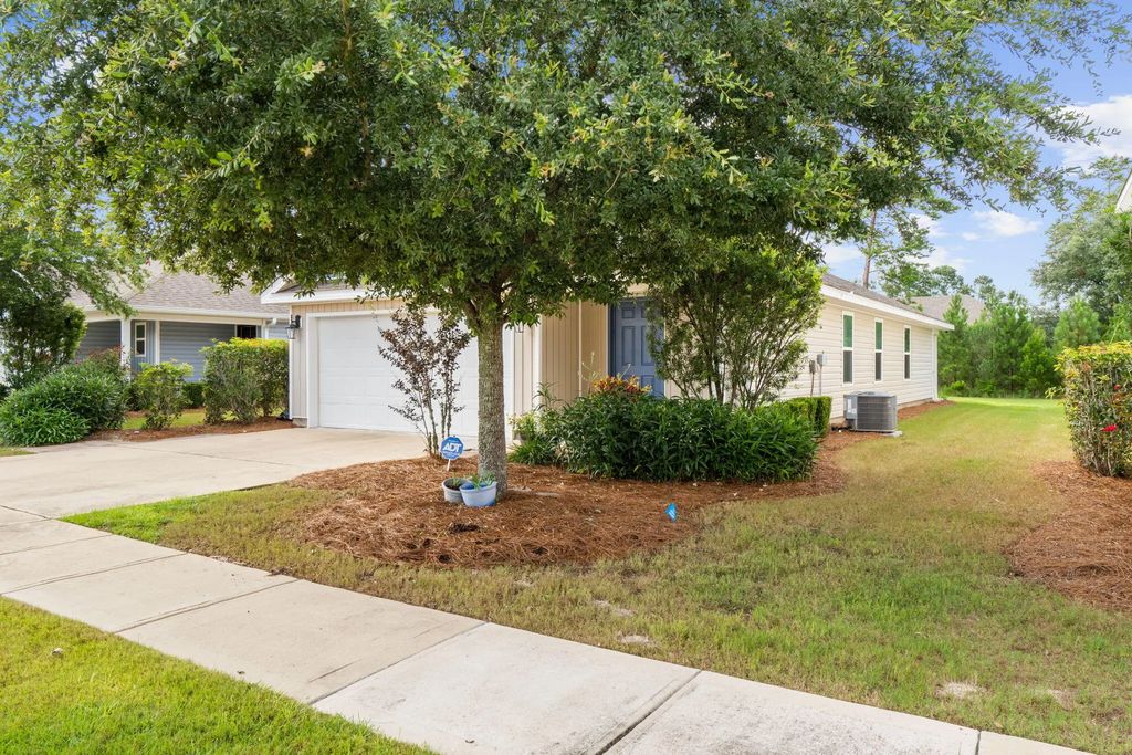 4 of 46 - 629 Earl Godwin Road, Freeport, FL