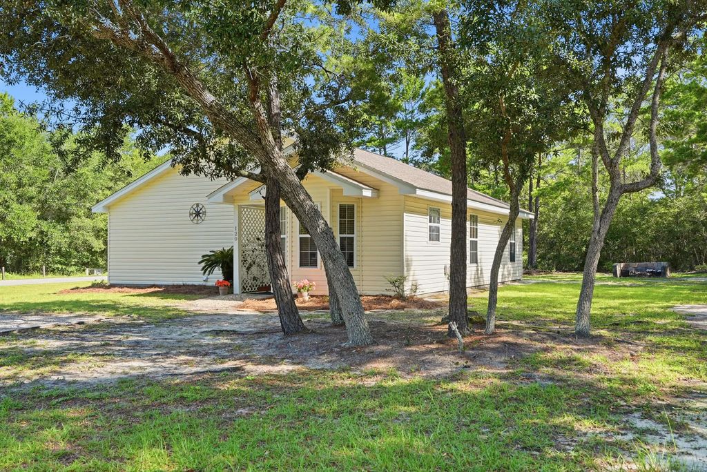 2 of 31 - 120 Magnolia Landing Drive, Freeport, FL