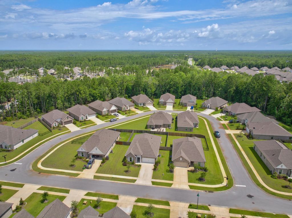 10 of 63 - 75 E Apollo Avenue, Freeport, FL