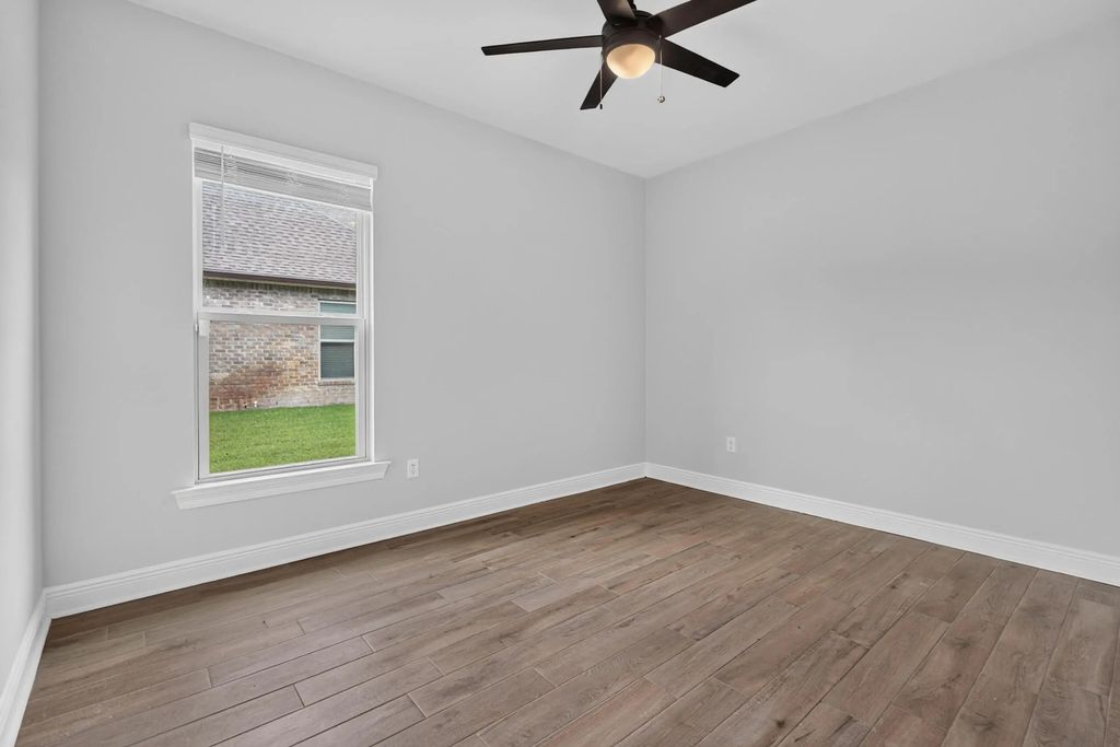 40 of 63 - 75 E Apollo Avenue, Freeport, FL