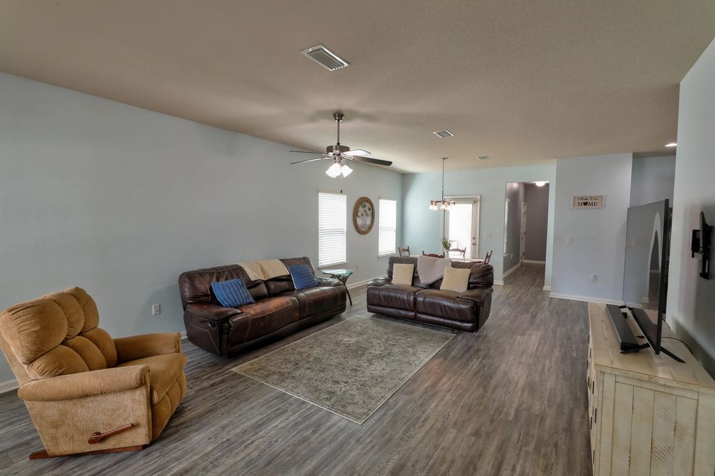 11 of 36 - 42 Sarona Street, Freeport, FL
