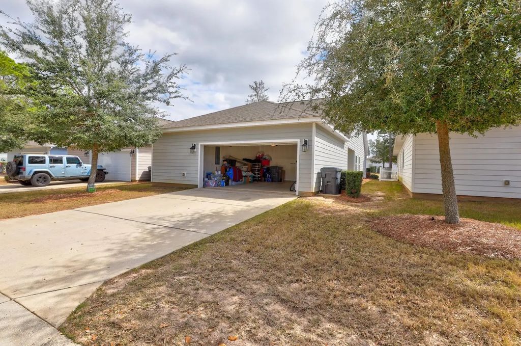 33 of 36 - 42 Sarona Street, Freeport, FL