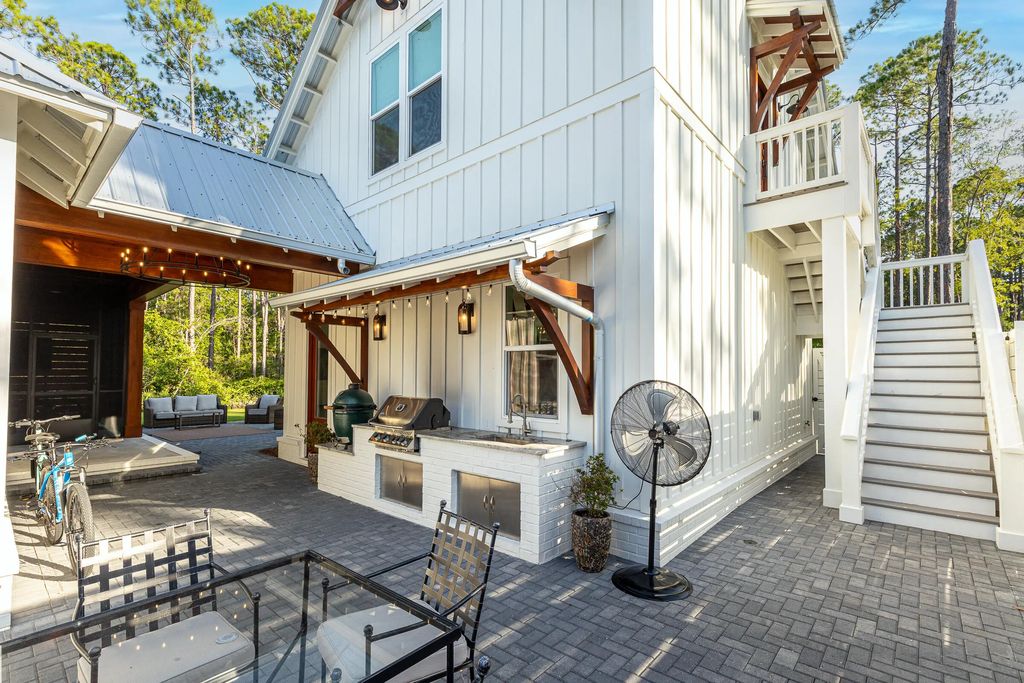 9 of 46 - 234 Island Grove Drive, Freeport, FL