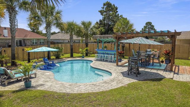 Photo of Listing #1006396
