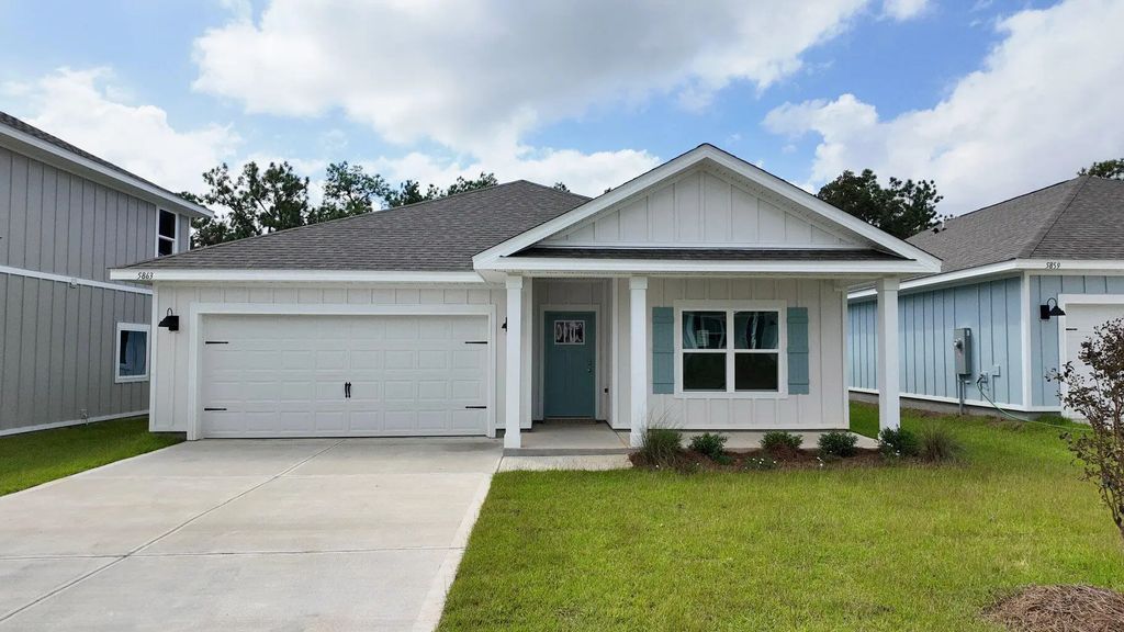 5863 Tripletail Drive, Milton