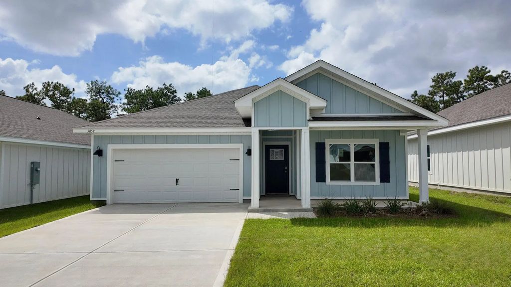 5859 Tripletail Drive, Milton