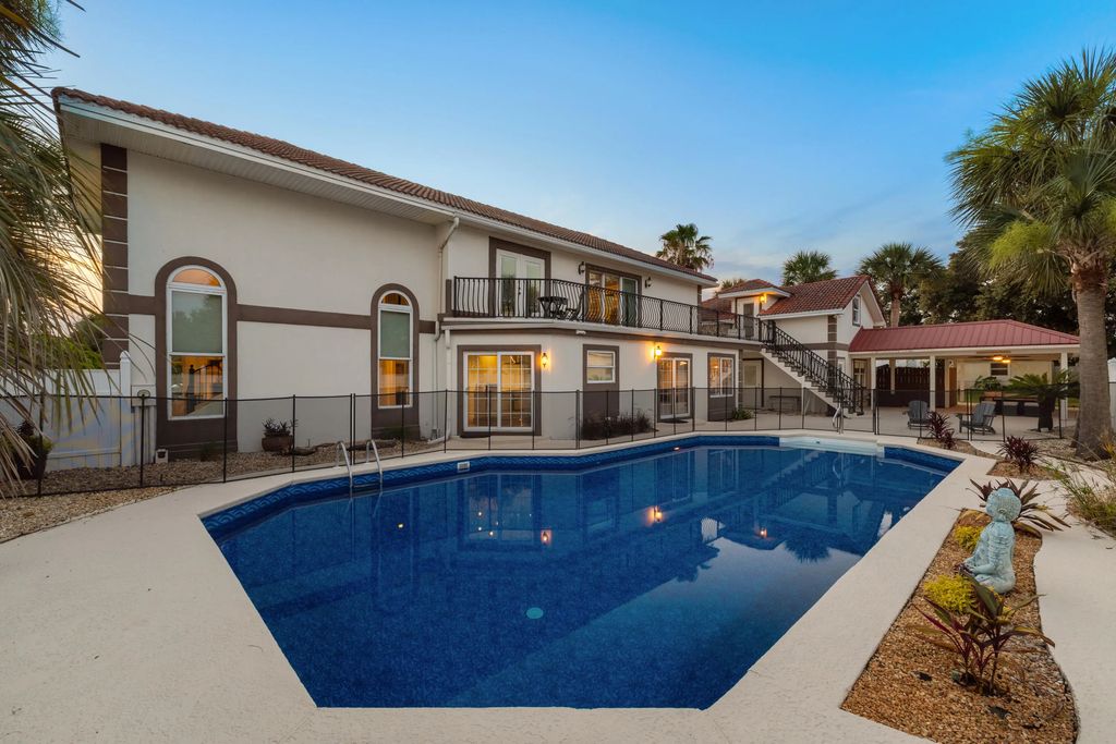 9526 Monaco Circle, Navarre