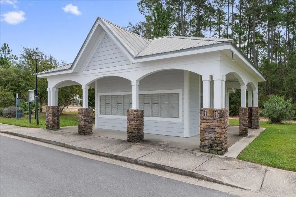 12 of 41 - 406 Date Palm Lane, Freeport, FL