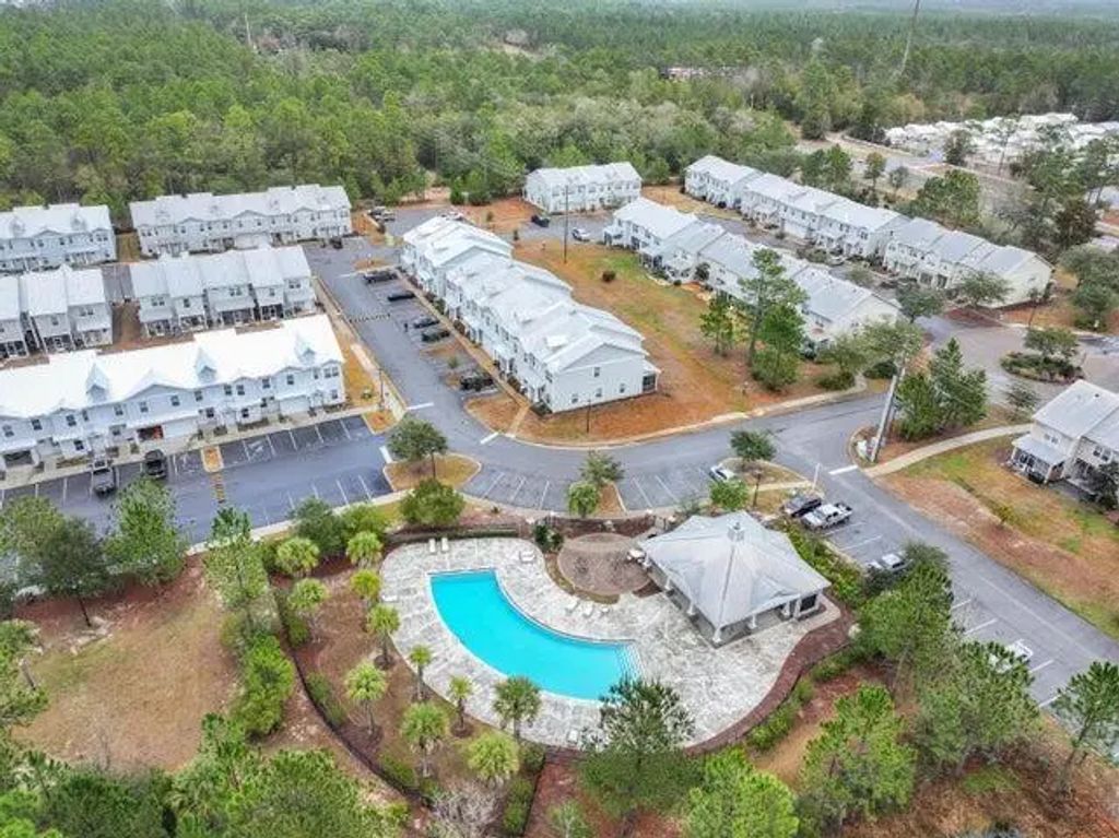 2 of 41 - 406 Date Palm Lane, Freeport, FL