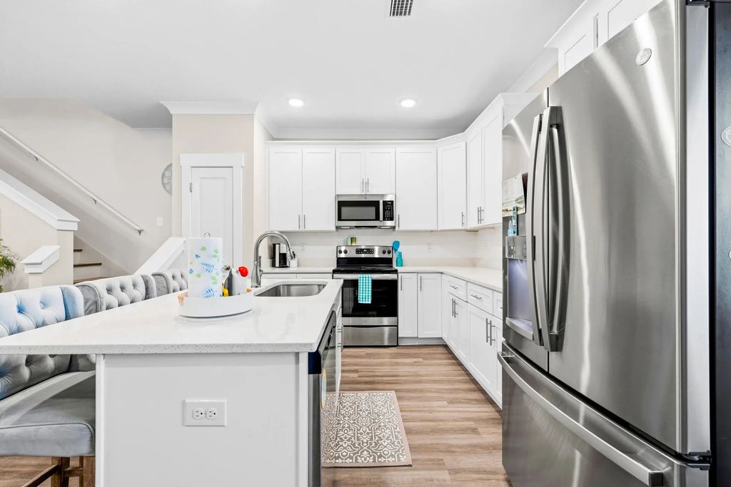 23 of 41 - 406 Date Palm Lane, Freeport, FL