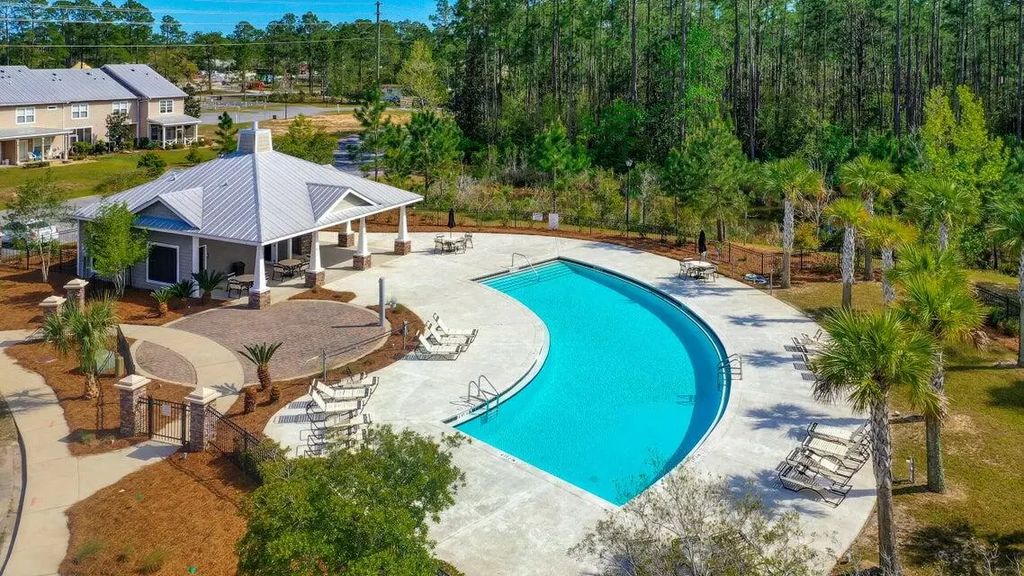 3 of 41 - 406 Date Palm Lane, Freeport, FL