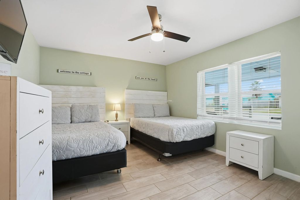 19 of 42 - 5616 Pinetree Avenue, Panama City Beach, FL