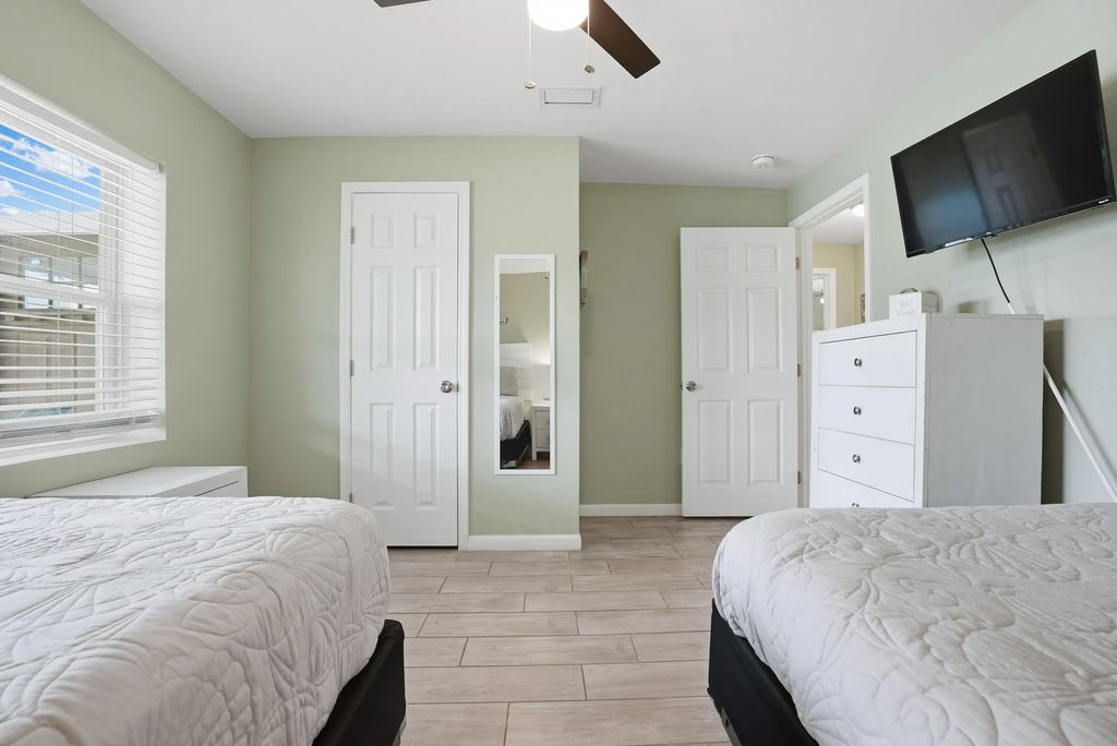 20 of 42 - 5616 Pinetree Avenue, Panama City Beach, FL