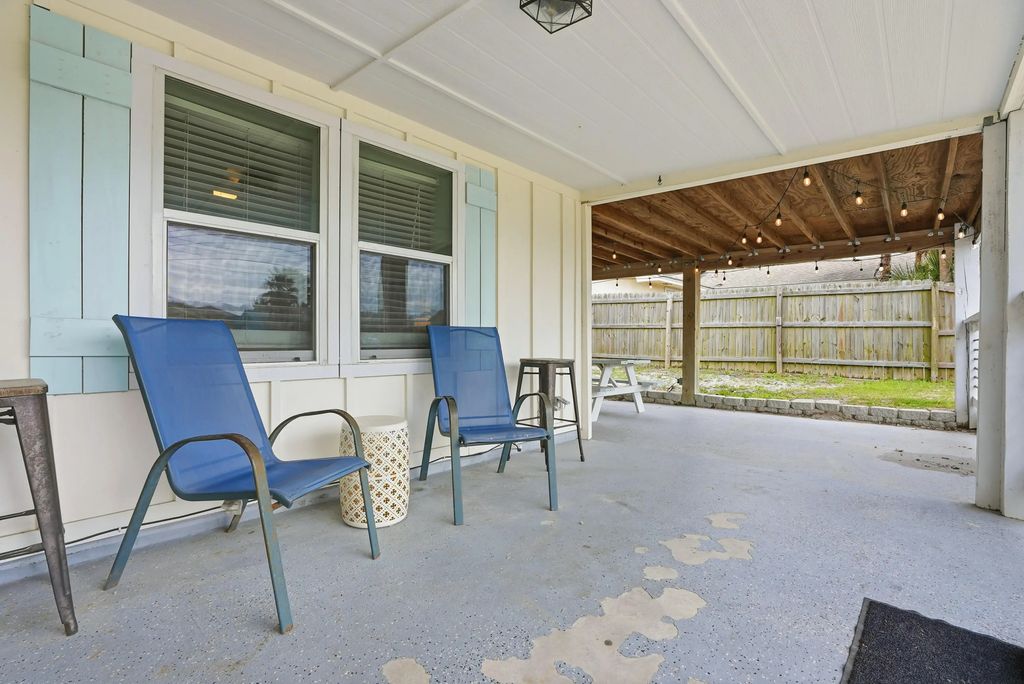 35 of 42 - 5616 Pinetree Avenue, Panama City Beach, FL