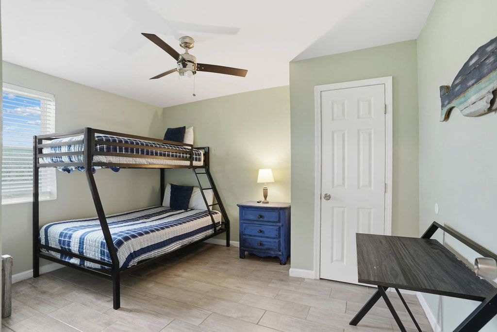 6 of 42 - 5616 Pinetree Avenue, Panama City Beach, FL