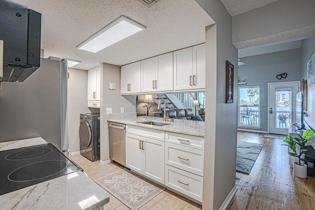 12 of 64 - 6909 N Lagoon Drive Unit E2, Panama City Beach, FL