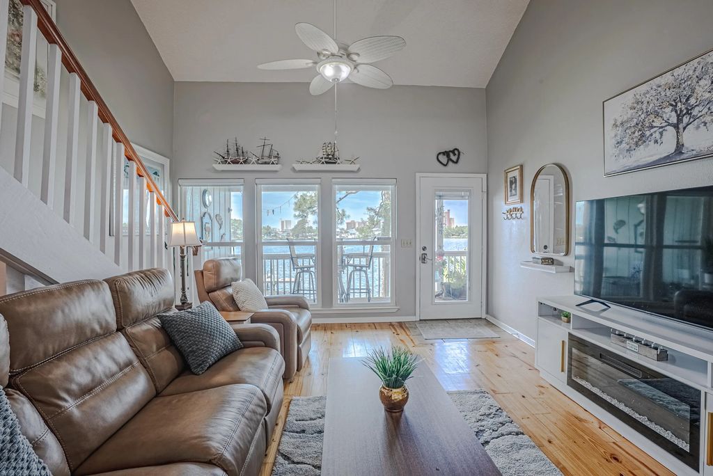 8 of 64 - 6909 N Lagoon Drive Unit E2, Panama City Beach, FL