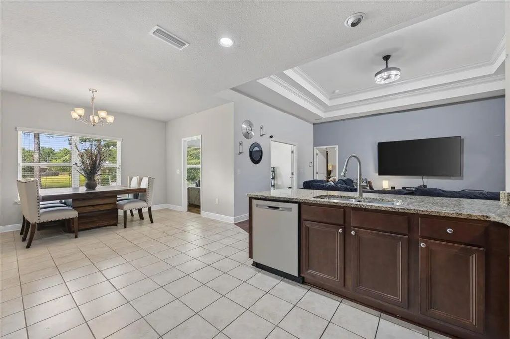 18 of 59 - 395 Windchime Way, Freeport, FL