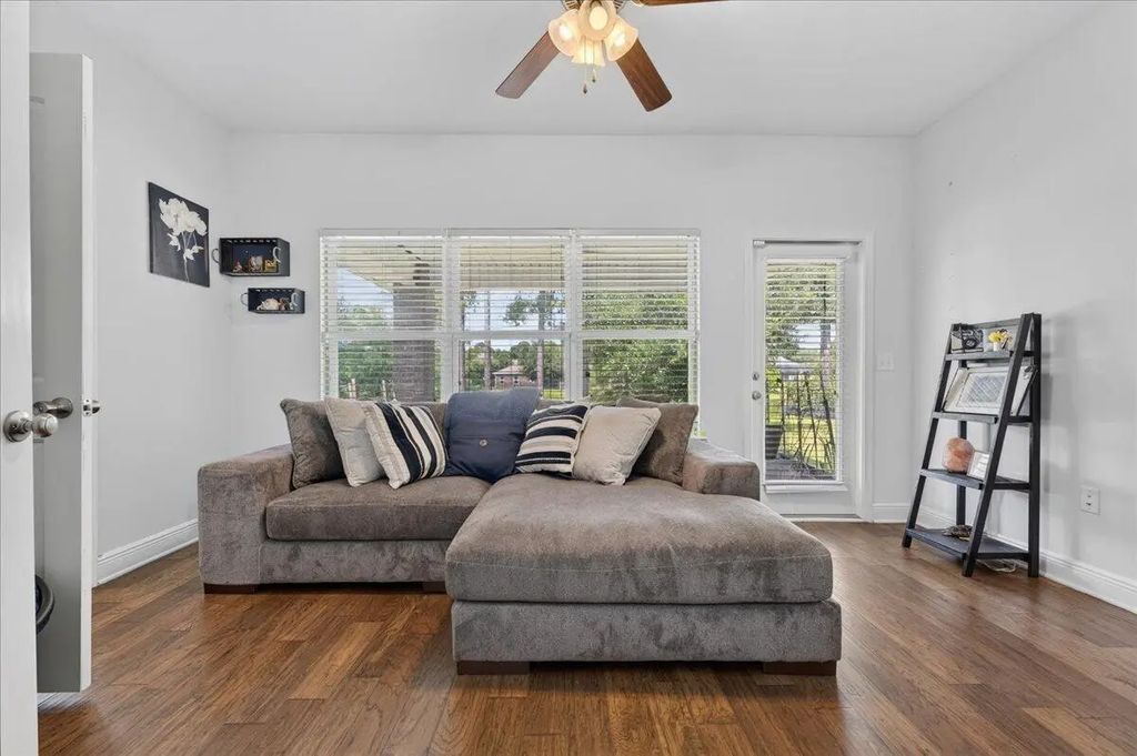 21 of 59 - 395 Windchime Way, Freeport, FL