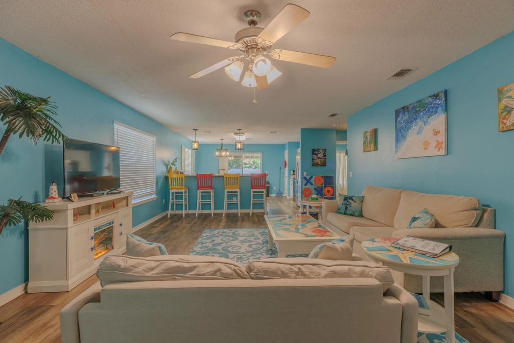 1869 Vineyard Street, Navarre