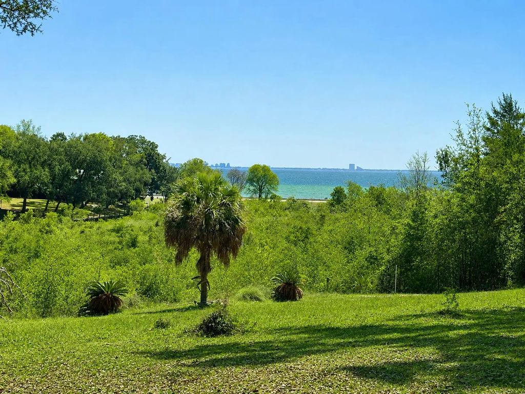 140 Chippewa Drive, Niceville