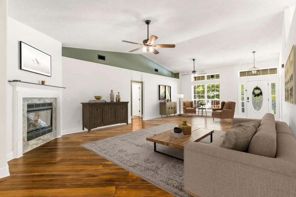 656 Territory Lane, Crestview