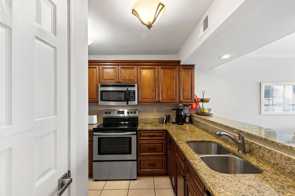 5 of 35 - 520 N Richard Jackson Boulevard Unit 3311, Panama City Beach, FL