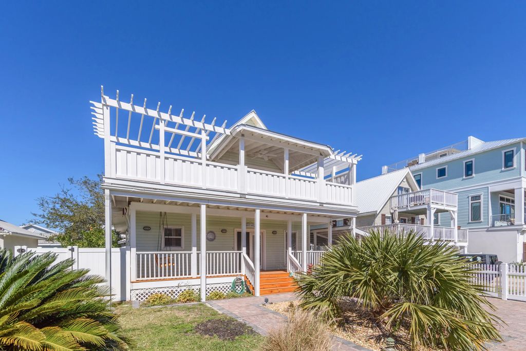 40 Sarasota Street, Miramar Beach