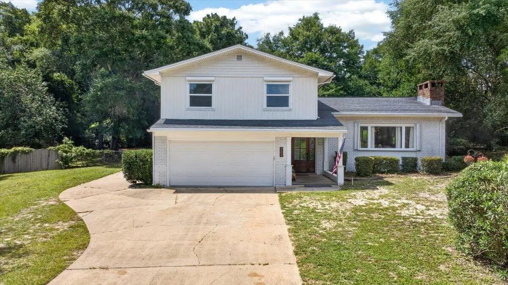 2309 Canal Drive, Niceville