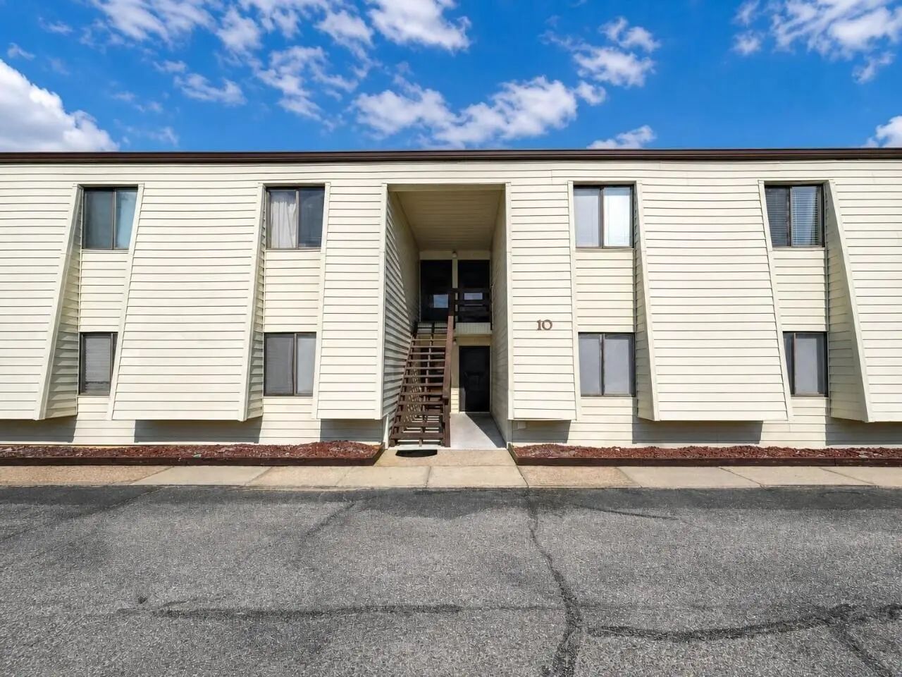 Photo of Listing #1006661