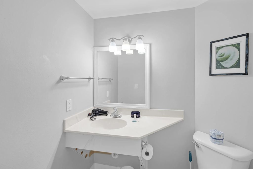 5 of 83 - 9900 S Thomas Drive 1410, Panama City Beach, FL