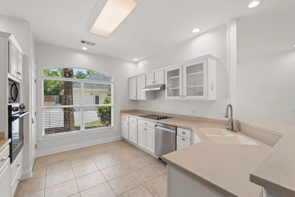 18 of 118 - 4374 W County Highway 83a, Freeport, FL