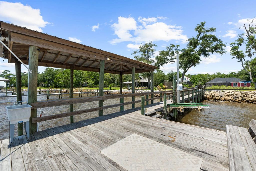 72 of 118 - 4374 W County Highway 83a, Freeport, FL