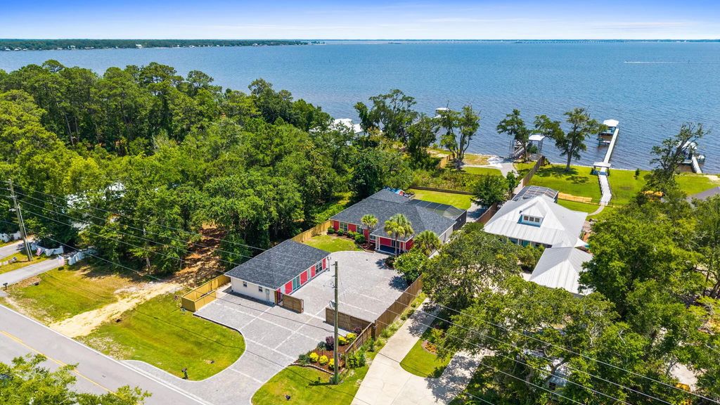 96 of 118 - 4374 W County Highway 83a, Freeport, FL