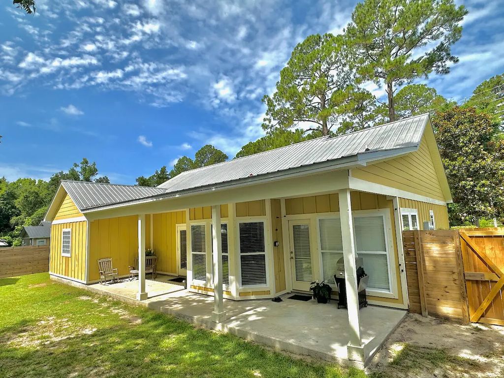 10 of 44 - 193 Polk Street, Freeport, FL