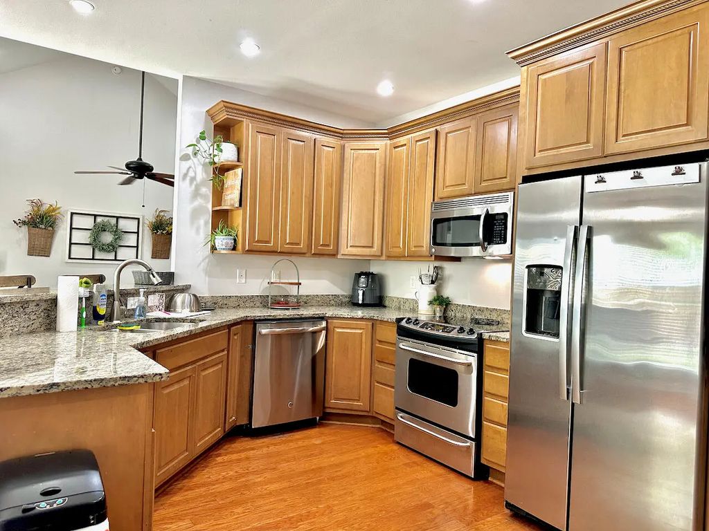 27 of 44 - 193 Polk Street, Freeport, FL