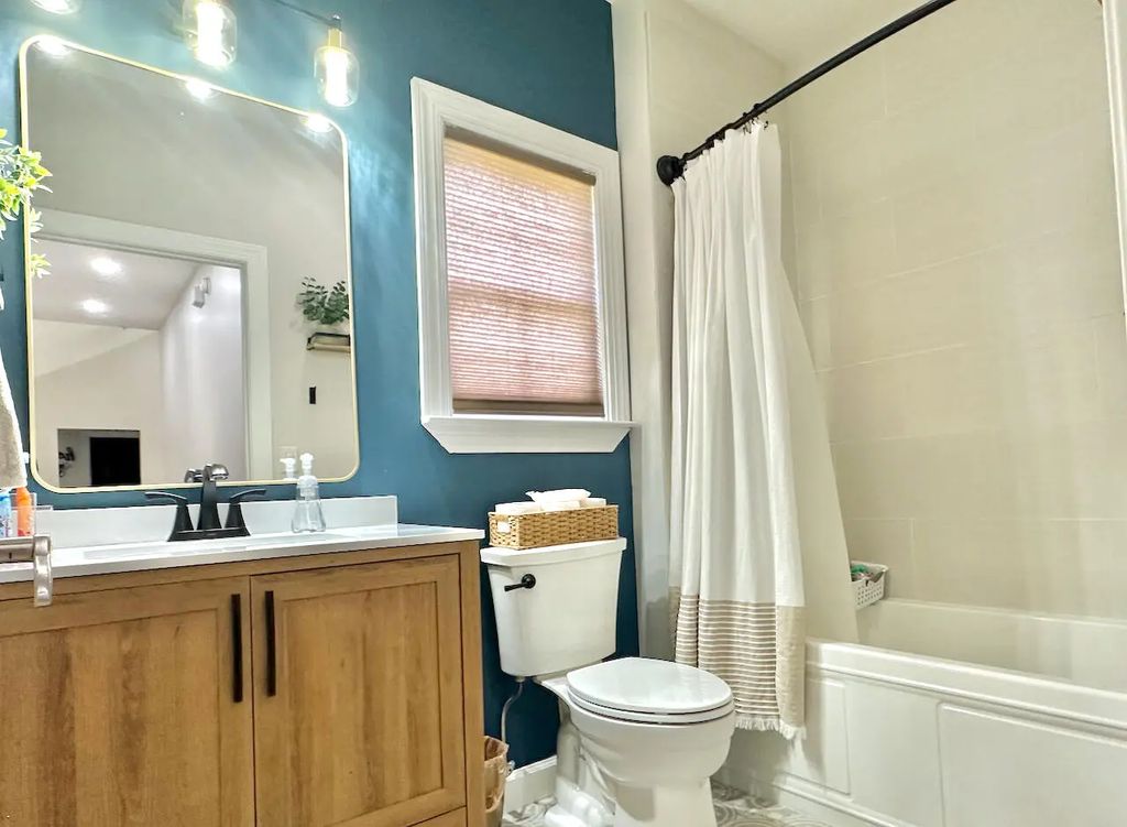 43 of 44 - 193 Polk Street, Freeport, FL