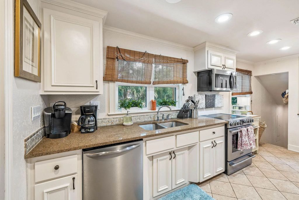 9 of 49 - 119 Norwood Drive, Miramar Beach, FL